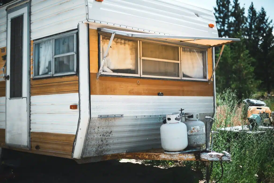 white and gray propane gas tanks on RV trailer